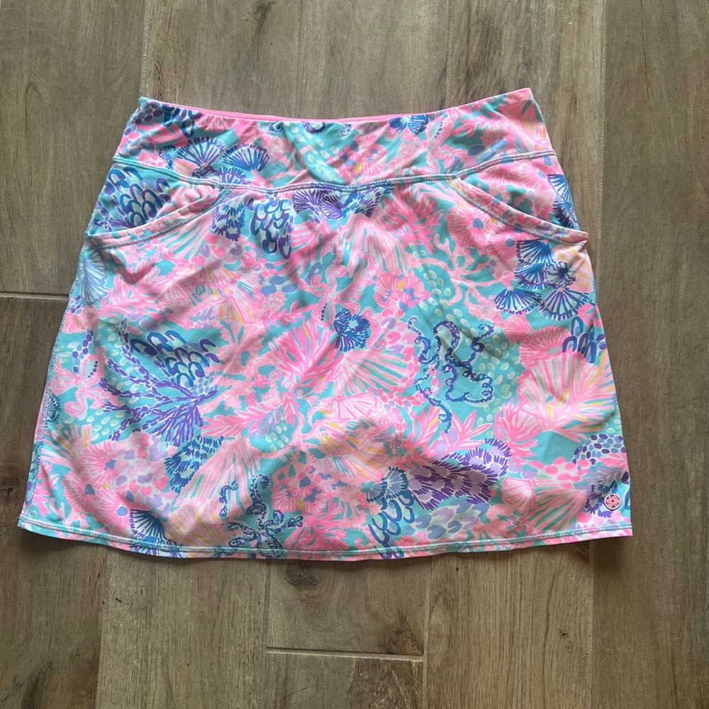 Lilly Pulitzer Maryann UPF 50+ Skort size large.